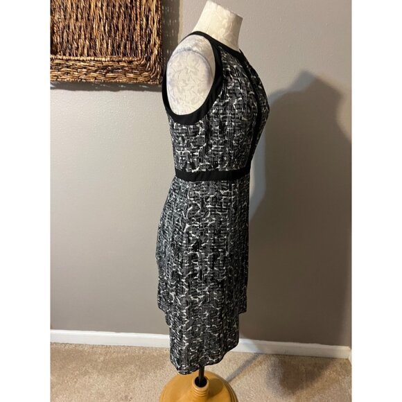 WHBM Sheath Dress 4 Black White Contrast Trim Church Sleeveless Career Washable - Picture 7 of 7